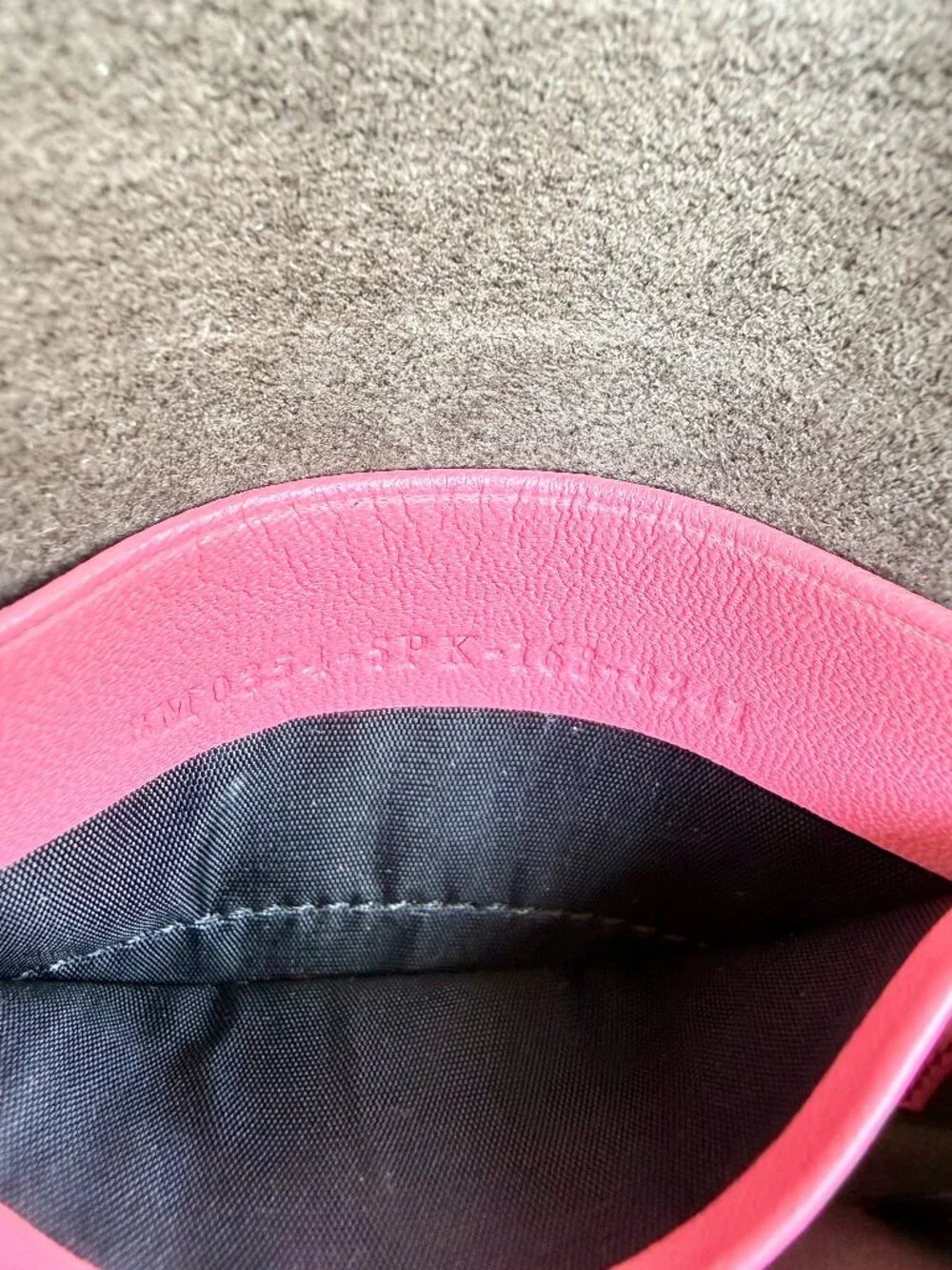 Fendi bag 21–24 carried
